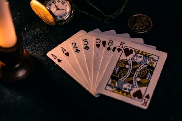 Blackjack Strategy: How to Increase Your Odds of Winning